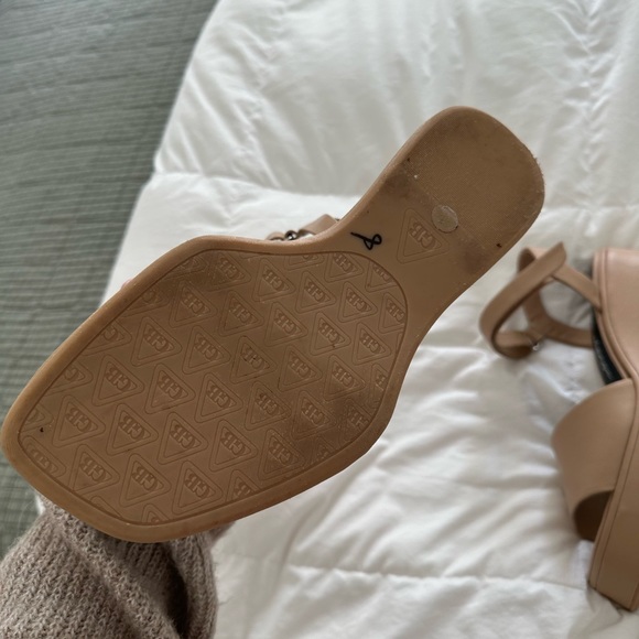 Gianni Bini Nude Platform Sandals - Picture 2 of 3